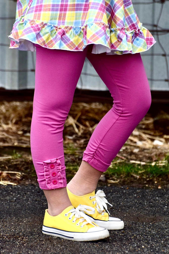 2024 Spring Magenta Ruffle Button Capris